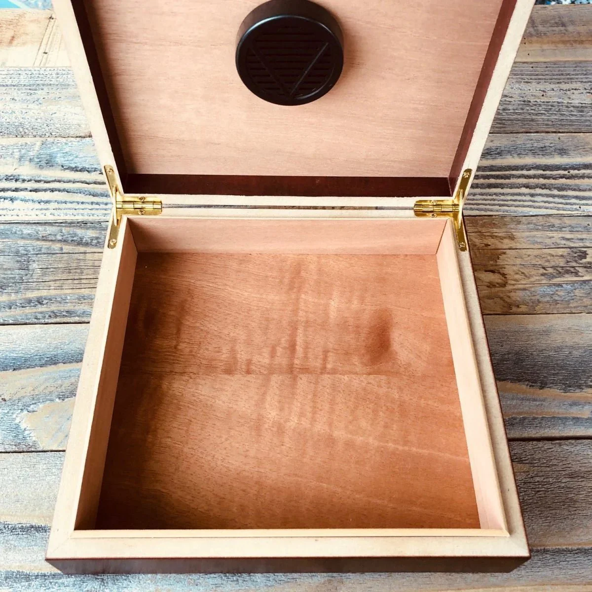 Midnight Smoker Gift Set - Image 10
