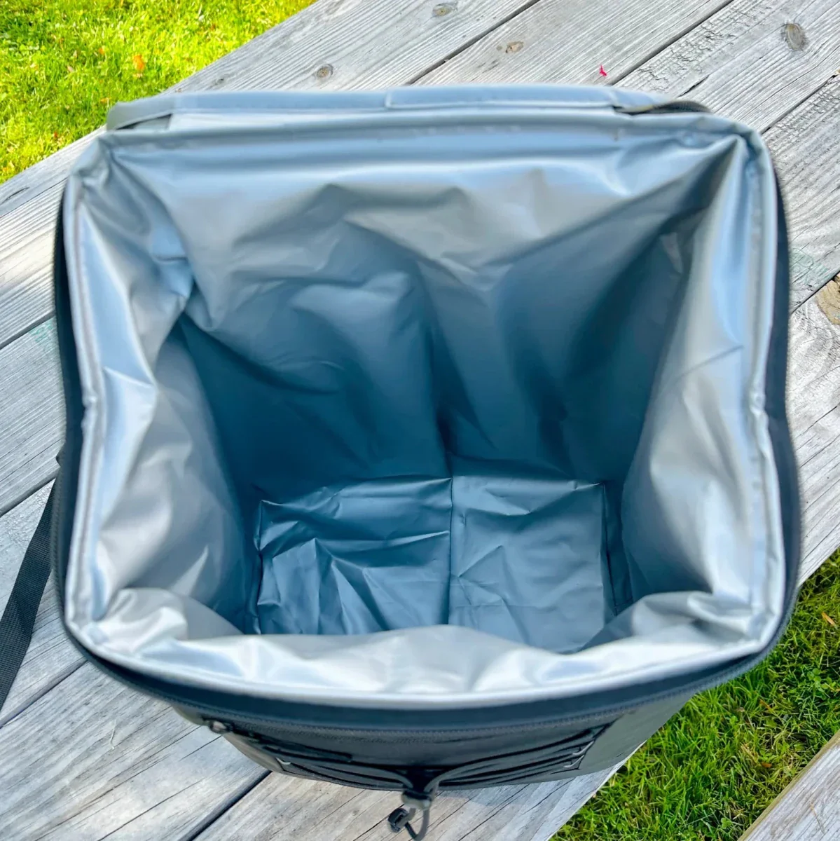 Custom Logo Back Pack Cooler - Image 6