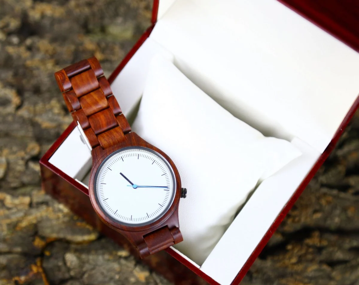 Personalized Rose Wood Watch - Image 5