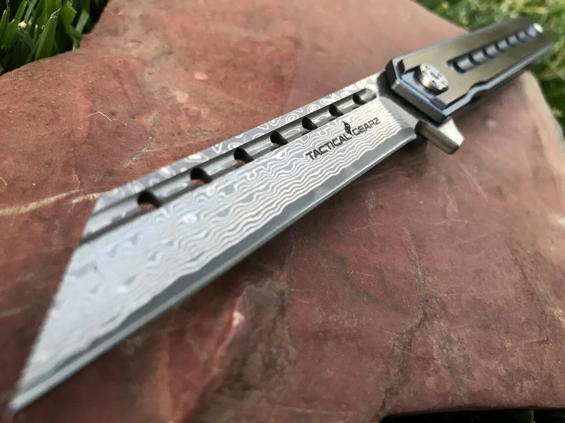 Damascus Steel Pocket Knife - Image 5