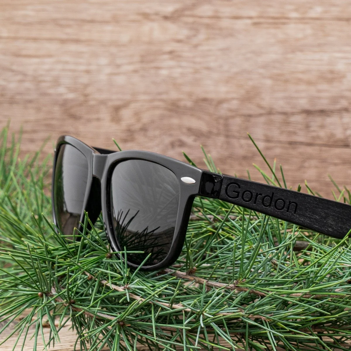 Ebony Shades - Image 5