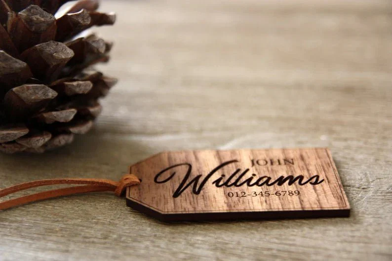 Elegant Personalized Golf Bag Tag with Tee Holder - Image 6