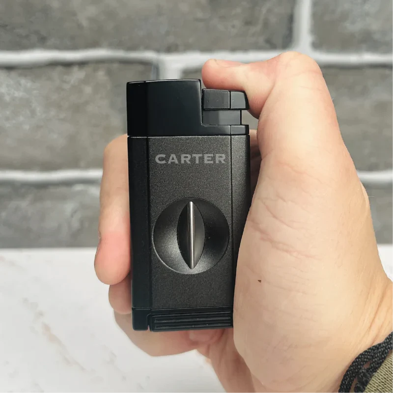 Elegant Personalized V-Cut Lighter: Dual Flame Precision - Image 11