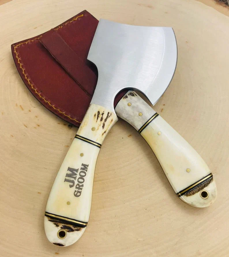 Bone Thrown Axe - Image 8