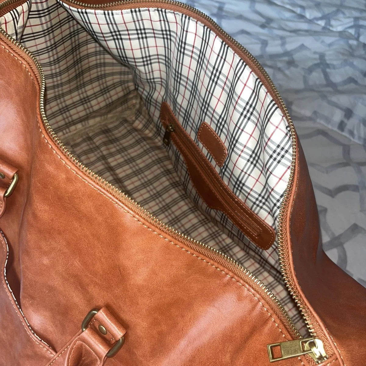 High Class Duffle - Image 8
