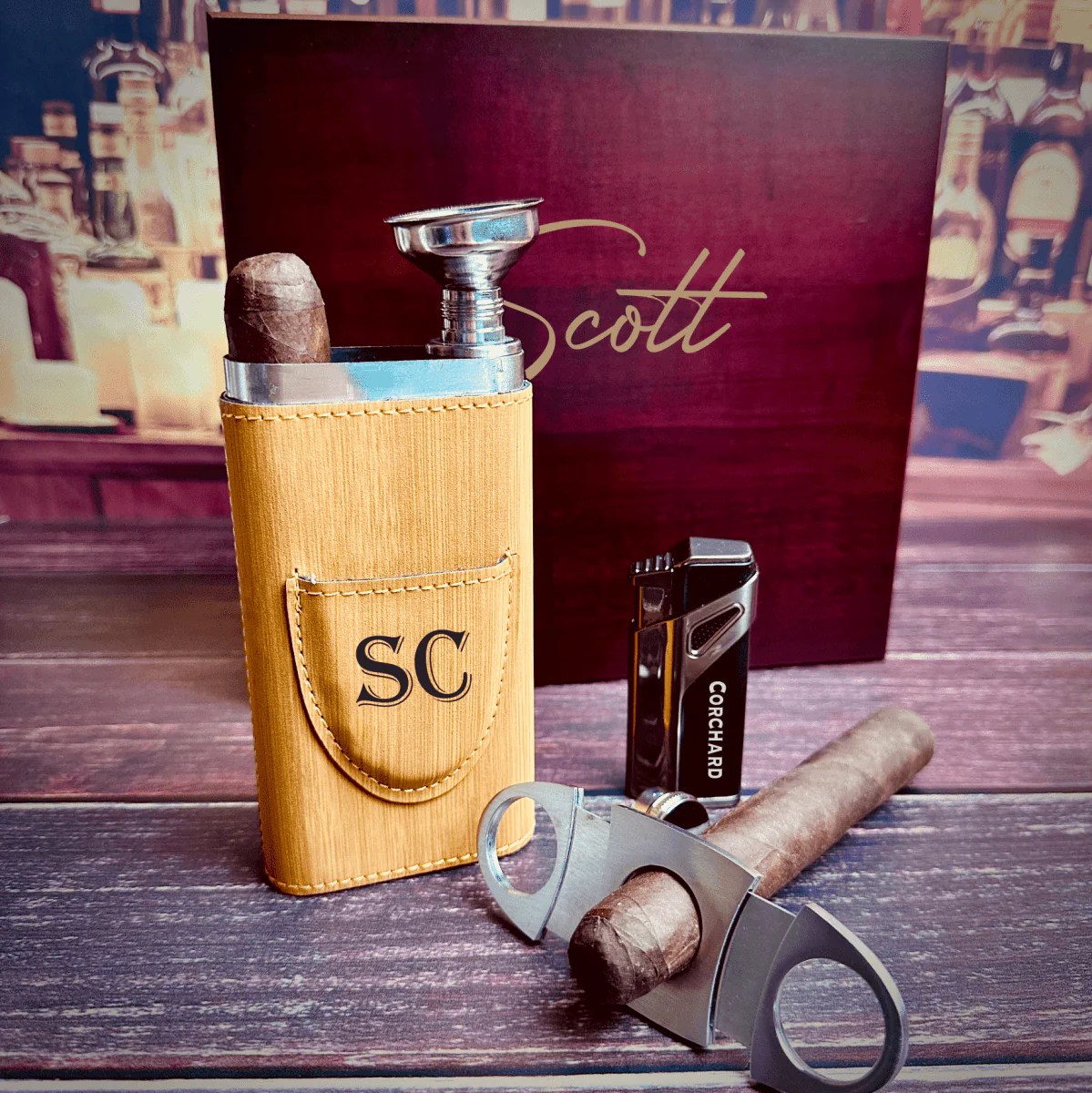Handsome Personalized Cigar Gift Box Set - Image 3