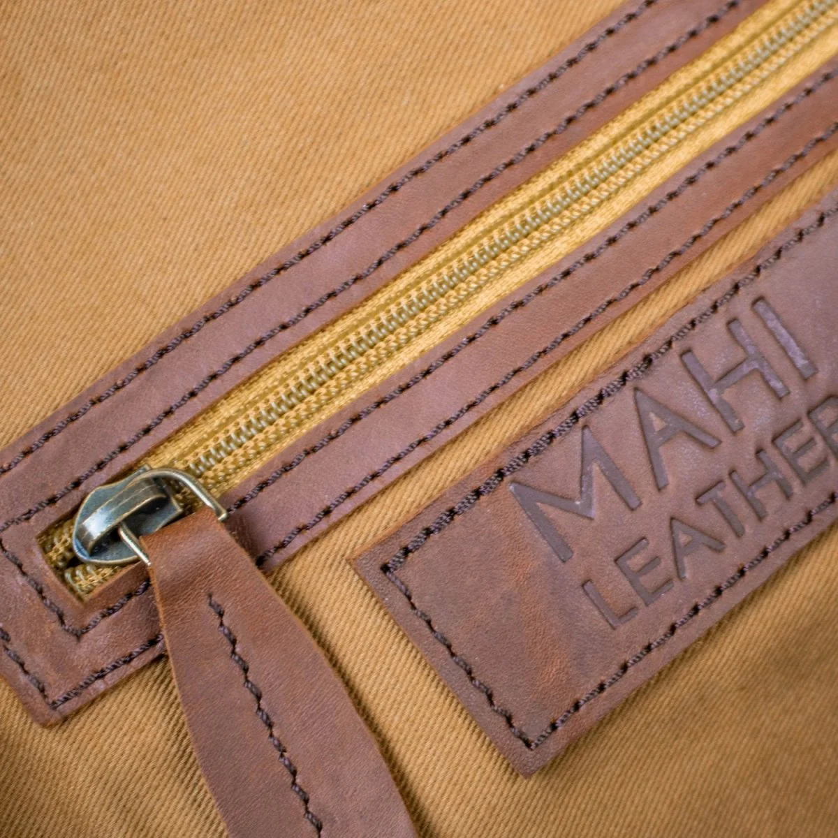 Luxury Leather Duffle - Image 8
