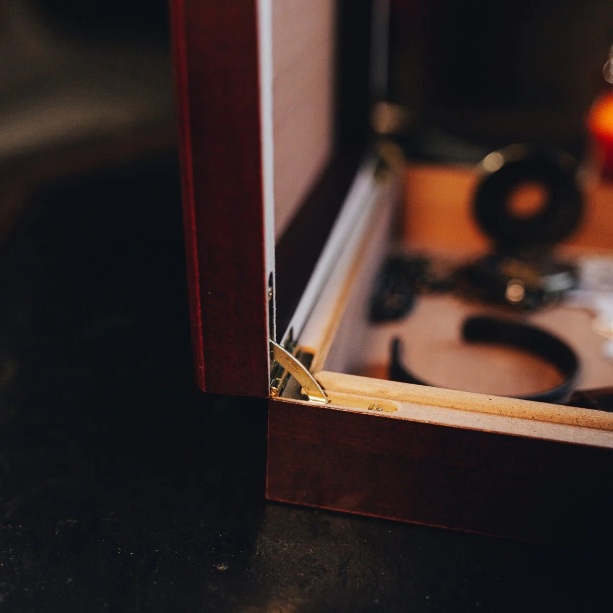 Sentimental Gift Box Set - Image 13
