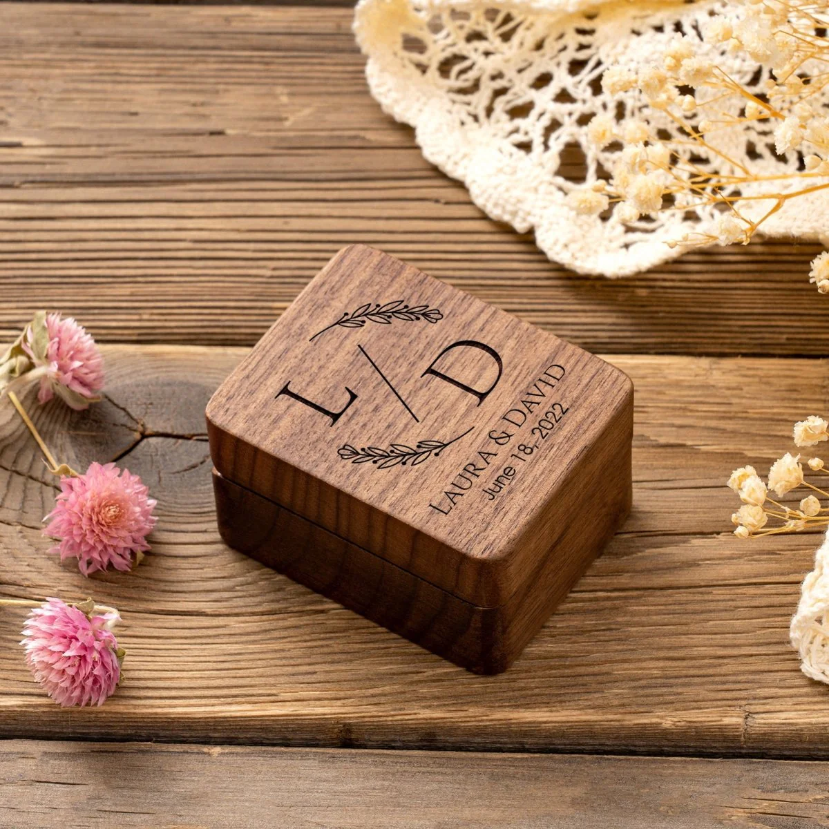 Mr & Mrs Ring Box - Image 4