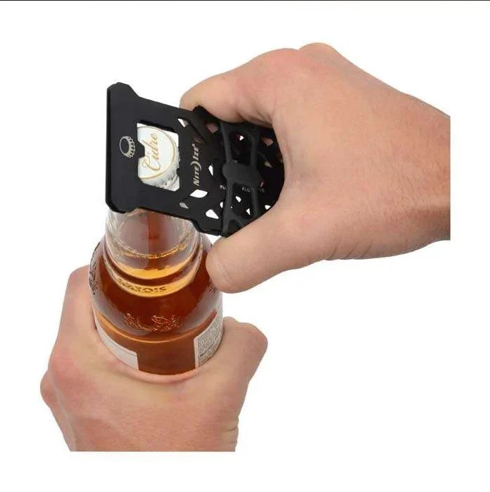MacGyver - Image 4
