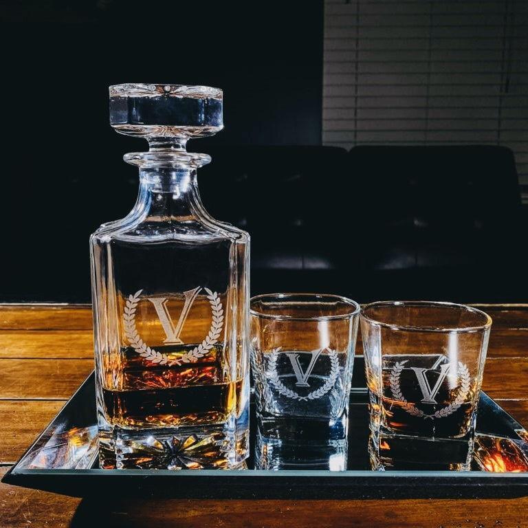 Quality Piece of Glass - Image 19