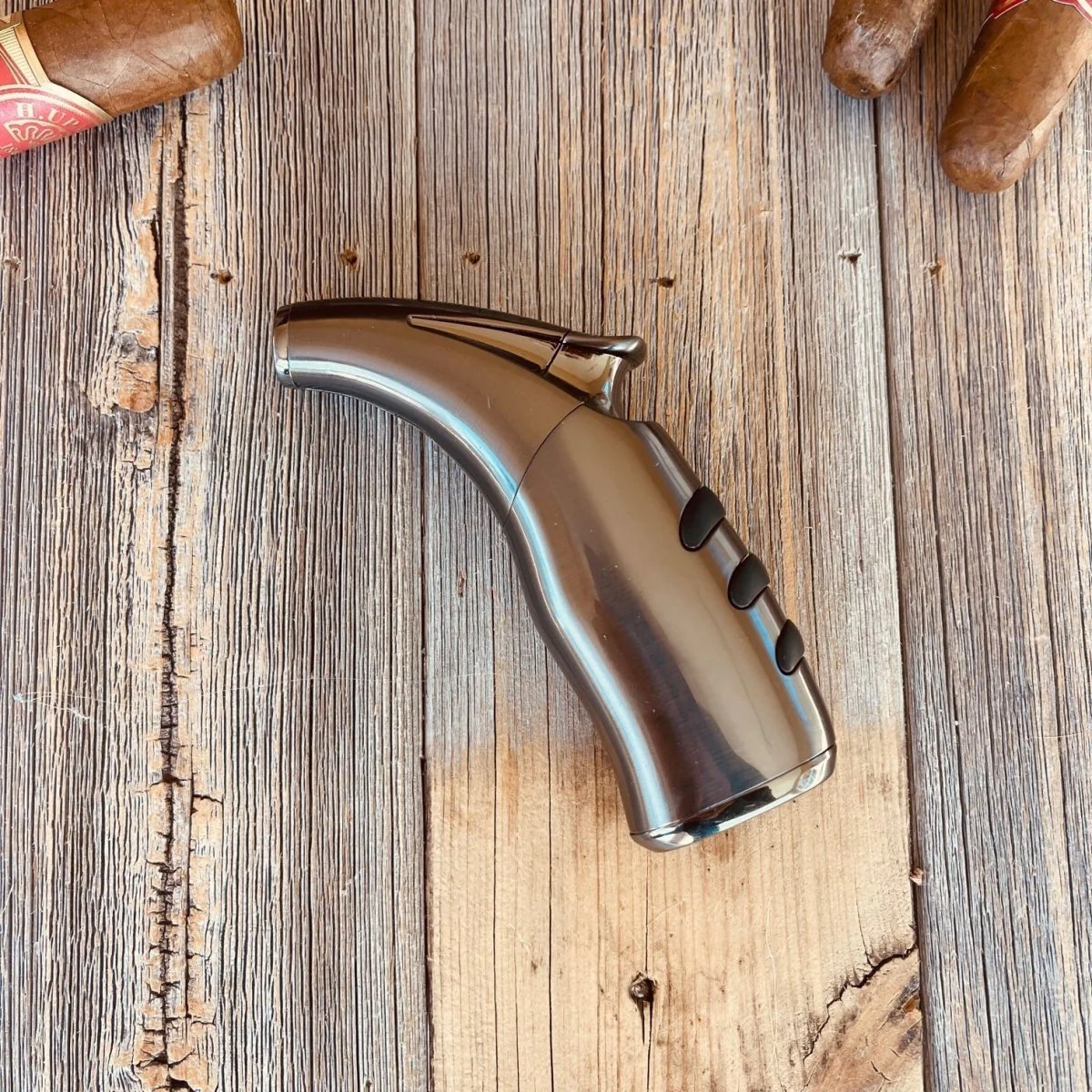 Armored Torch - Image 10