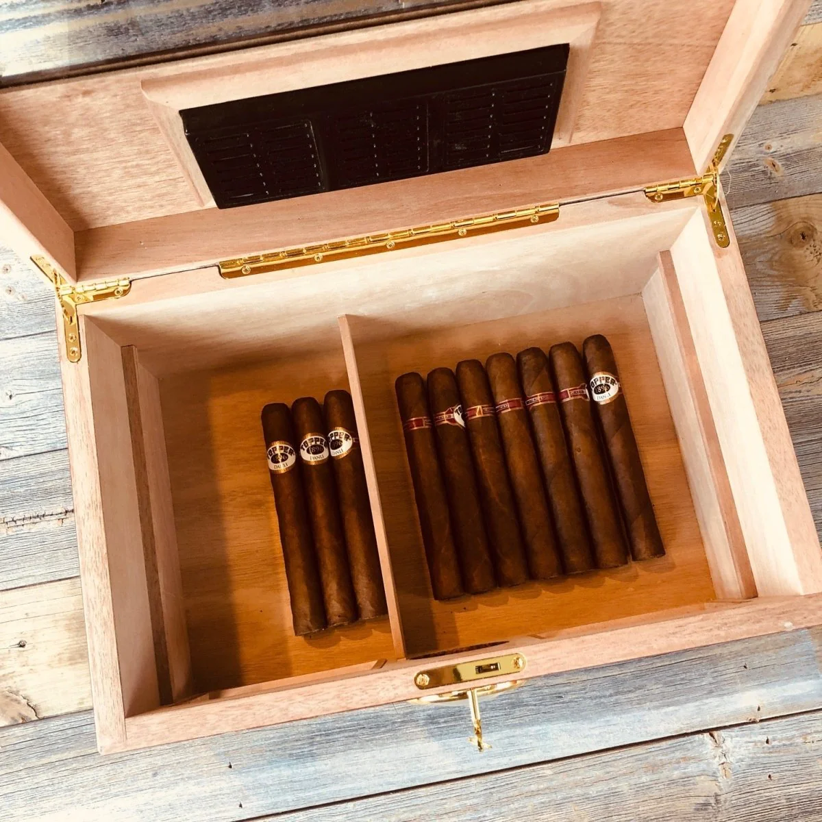 High Class Humidor - Image 7